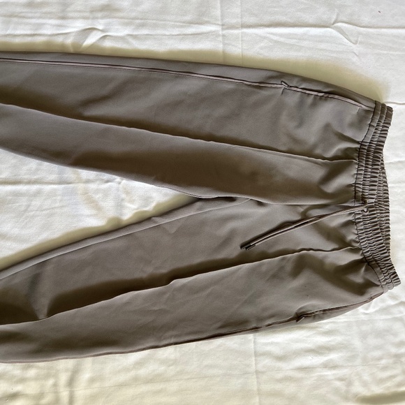 Athleta Joggers - Picture 1 of 3